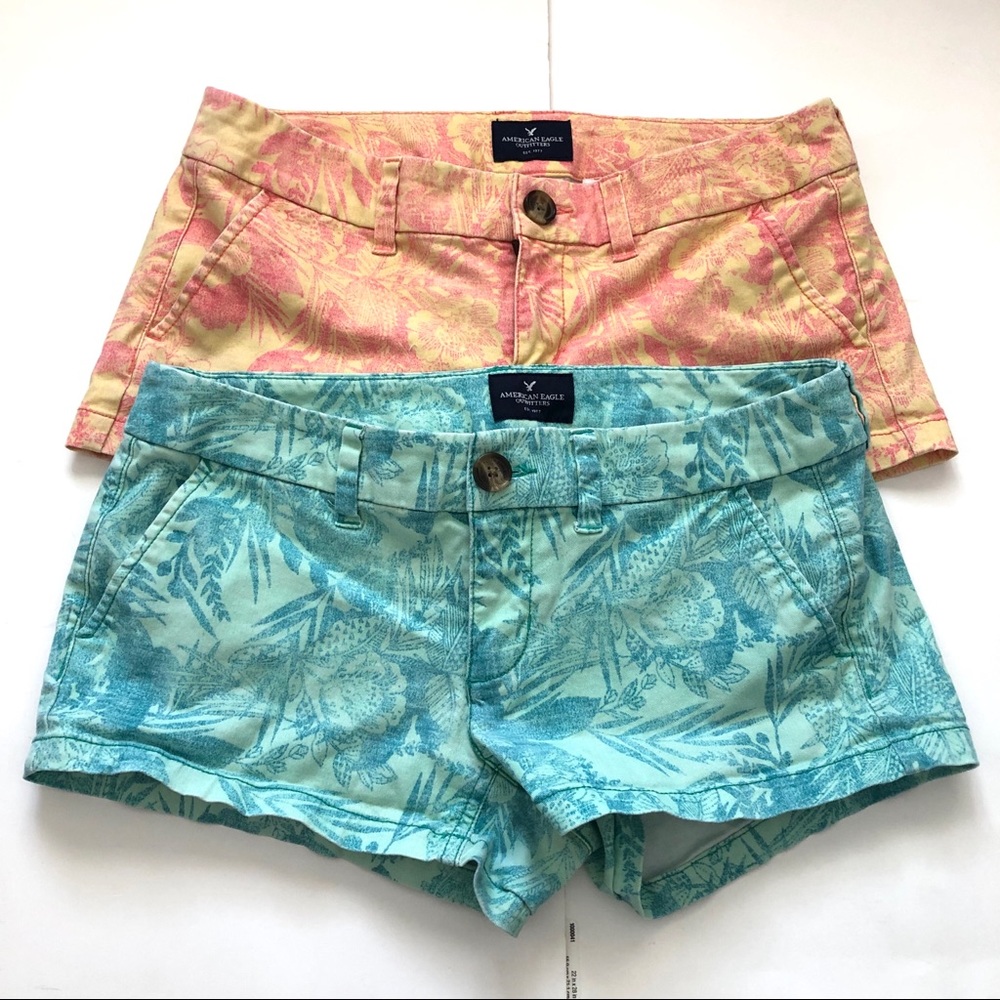 🌻  AE Tropical Shorts Bundle Sz 4